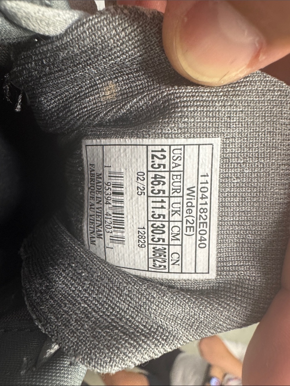 Brooks Men’s Gray Athletic Running Shoes with Yellow Accent - Picture 5 of 5